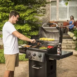 Broil King Barbecue Gaz Royal 340 + Housse Broilking -Grill Adepro Boutique barbecue gaz royal 340 housse 2